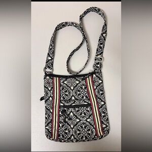 Vintage Vera Bradley Crossbody, Rare and Retired Barcelona 2010, Pockets, Zipper